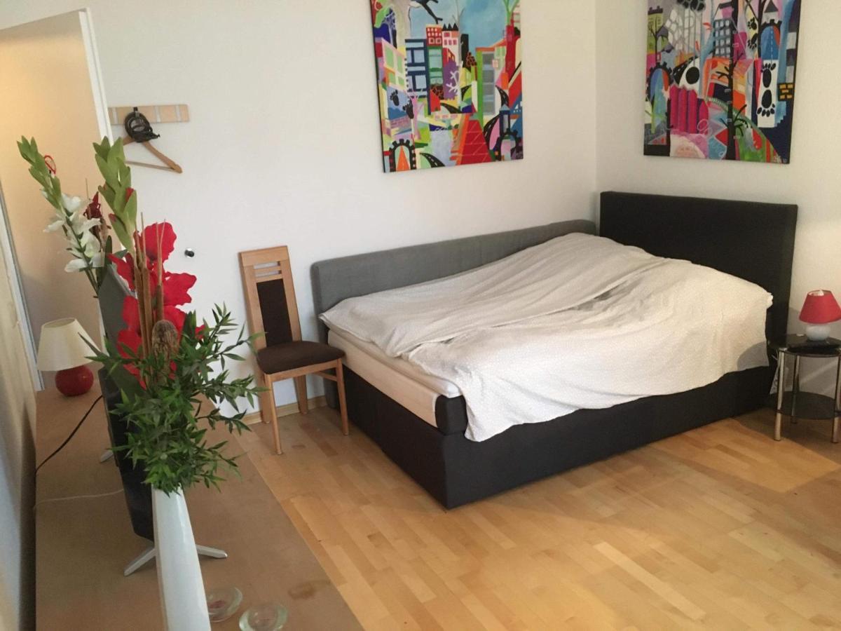1-Zimmer-Apartment Mitten Im Friedrichshain Βερολίνο Εξωτερικό φωτογραφία